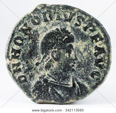 Ancient Roman Copper Coin Of Emperor Honorius. Obverse.