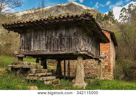 Horreo Asturiano. Asturian Barn. Popular Architecture In Riocaliente. Asturias. Spain.