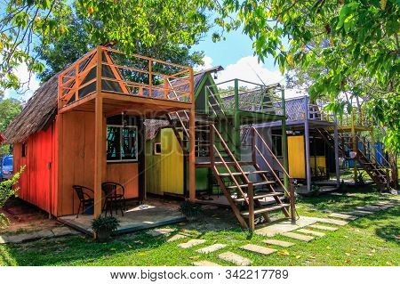 Kuala Penyu,sabah,malaysia-dec 21,2019:tropical Resort With Huts At Sawangan Beach,kuala Penyu,sabah