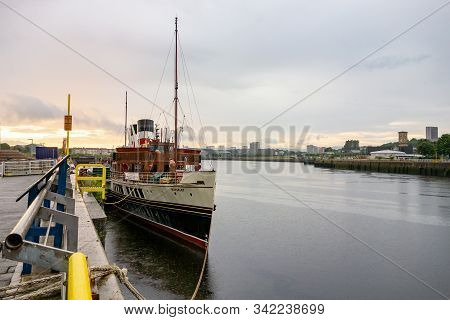 Glasgow, Scotland - July 31, 2019: Ps Waverley Paddle Steamer Ship Which Is The Last One Of Its Kind