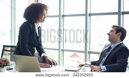 Happy International Coworkers Good Friendly Trusting Evironment Work Place