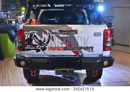 Pasay, Ph - Nov. 16: Mitsubishi Strada Pick Up At Manila Auto Salon On November 16, 2019 In Smx Conv