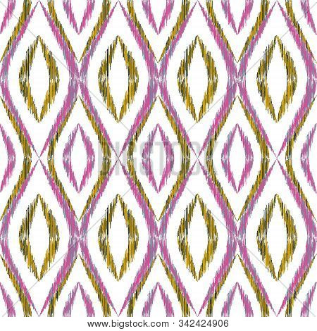 Ikat Ogee Seamless Vector Pattern Illustration. Ethnic Fabric Print Geometric Ikat Pattern. Simple O