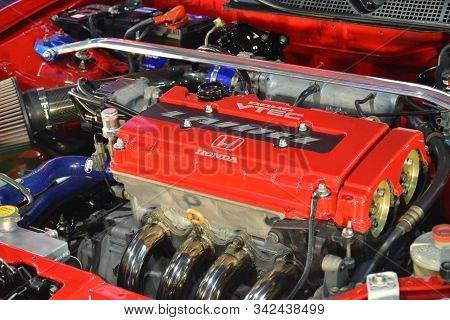 Pasay, Ph - Nov. 16: 1999 Honda Civic Sir At Manila Auto Salon On November 16, 2019 In Smx Conventio