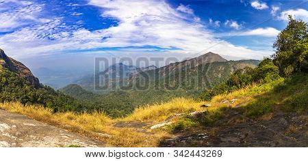 Beautiful Panoramic Views Of Nelliyampathy, From Kesavanpara (kesavan Rock)viewpoint Nelliyampathy K