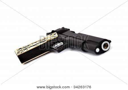 Pistolet