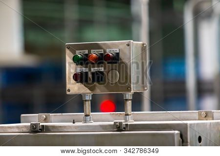 Belt Conveyor System Signal Board Lamps, Packaging Machine Lubricant Conditions, Lube Pump, Lube Pre