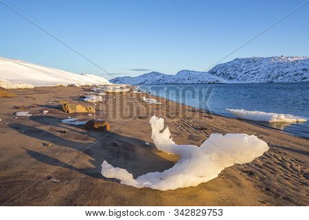 Guba Voronya, Barents Sea Bay. Kola Peninsula Landscape