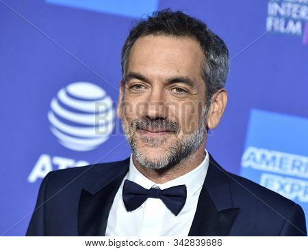LOS ANGELES - JAN 02:  Todd Phillips arrives for the PSIFF Awards Gala 2020 on January 02, 2020 in Palm Sprimgs, CA                