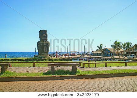 Hanga Roa Otai, The Most Crowded Bay With The Remains Of Ahu Hotake On Easter Island Of Chile, 13th 