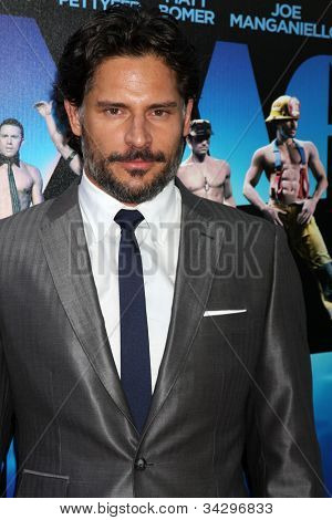 LOS ANGELES - 24 giugno: Joe Manganiello arriva presso il 