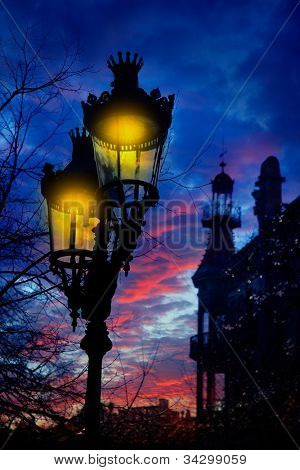 ทาลันยารัมบลาบาร์เซโลนาริมถนนฟ้า backligth