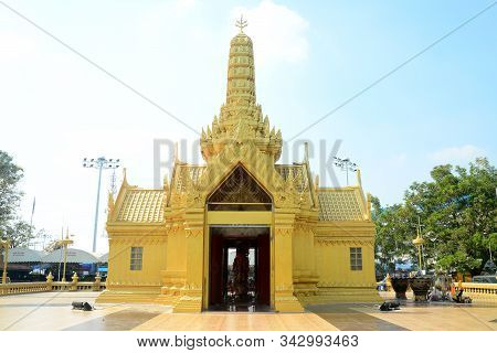 Samut Songkhram, Thailand - 17 December, 2019 : Samut Songkhram City Pillar Shrine