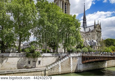 France, Paris, May, 2015 - Notre-dame De Paris Or Cathedral Of Our Lady Of Paris Before The Fire, Vi
