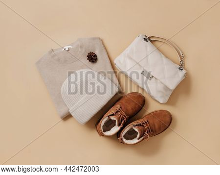 Stylish Monochrome Winter Outfit Set. Cashmere Knitted Bini Hat, Cashmere Beige Sweater, Chestnut Br