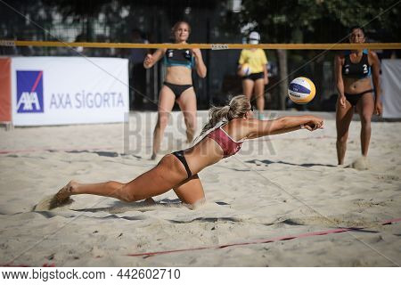 Izmir, Turkey - July 10, 2021: Latvia (namike And Brailko) Vs Andorra (andrea And Mas) Round Of 24 M
