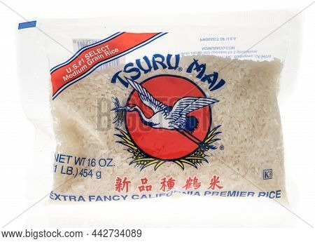 Winneconne, Wi -7 December 2021: A Package Of Tsuur Mai White Rice On An Isolated Background