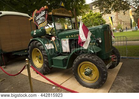 Stuttgart, Germany, 03 OСtober 2018. Volksfest At Palace Square In Stuttgart, Germany. Exhibition Of