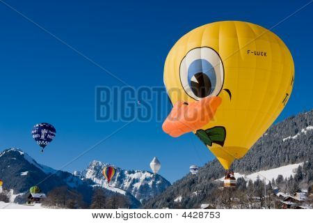 Mezinárodní balon Festival, Chateau d'oex, Švýcarsko