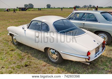 Italian Car Alfa Romeo Giulia Sprint Speciale 1600 (1964)