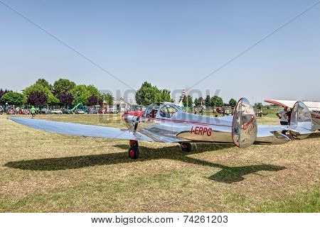 Vintage American Aircraft Erco Ercoupe 415D