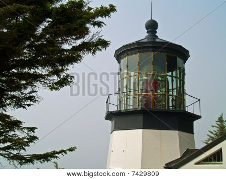 Faro di Cape Meares sulla costa dell'Oregon