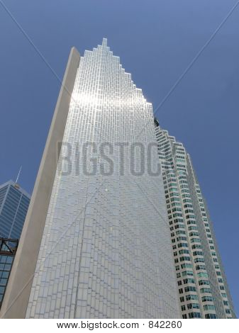 Sunreflection30025 の高層ビル