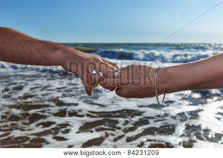 Couple, Lovers, Family, Leisure, Love, Holding Hands, To Dream
