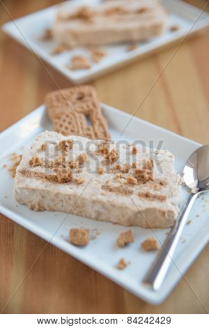 Home made Cinnamon parfait with cookies