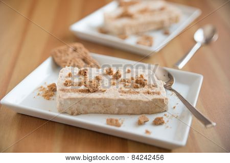 Home made Cinnamon parfait with cookies