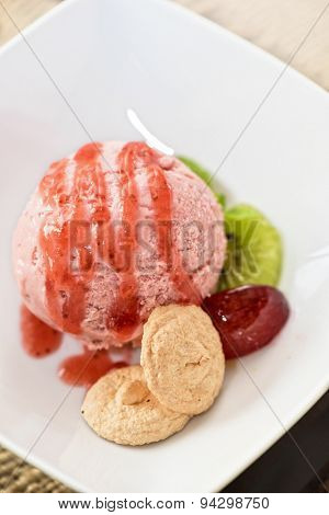 Fruit strawberry ice cream in plate 