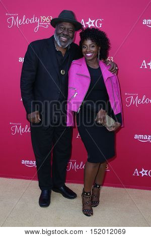 LOS ANGELES - OCT 10:  Idara Victor, Frankie Faison at the 