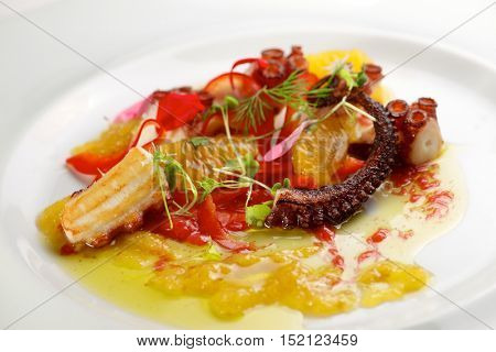 Octopus ceviche with citrus fruits.
