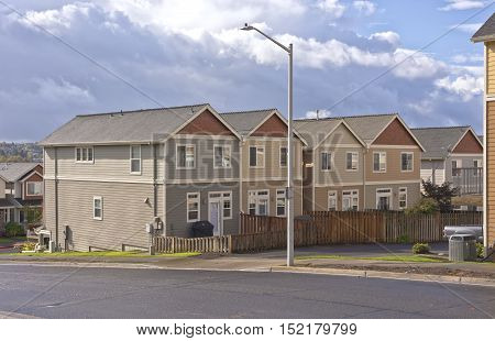 Family homes in a row in Gresham Oregon.