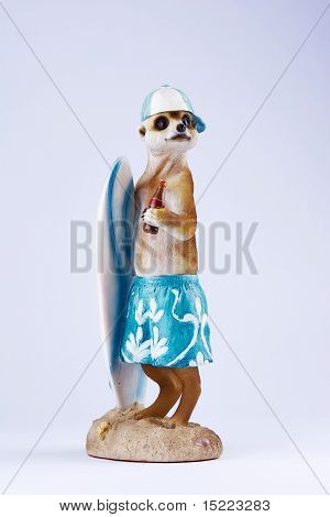 posing Erdmännchen-figureine