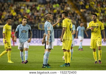 VILLARREAL, SPAIN - OCTOBER 16th: Various players during La Liga soccer match between Villarreal CF and R.C. Celta de Vigo at El Madrigal Stadium on October 16, 2016 in Villarreal, Spain