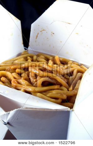 Čínská Lo Mein nudle