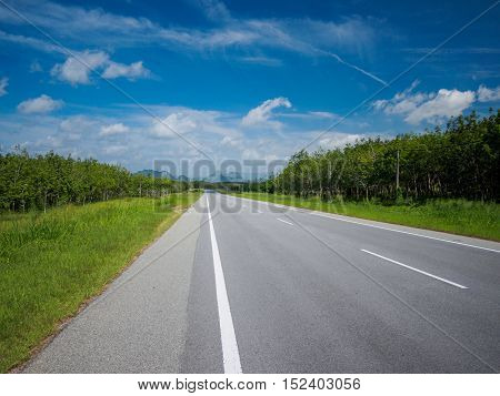 move forward asphalt road from Malaysia to Thailand