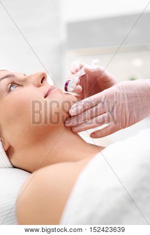 Mesotherapy microneedle, the woman at the beautician
Microneedle mesotherapy, face lift