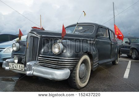 KRONSTADT, RUSSIA - SEPTEMBER 04, 2016: the First Soviet post-war passenger Executive class car ZIS 110 1945 - the participant of parade of vintage cars
