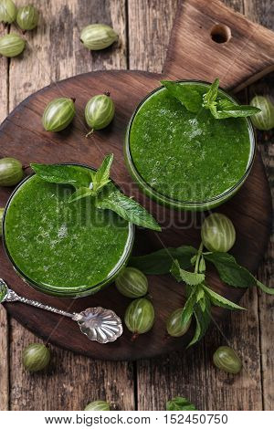Healthy Green Fresh Fruit And Vegetable Juice Smoothie Breackfast
