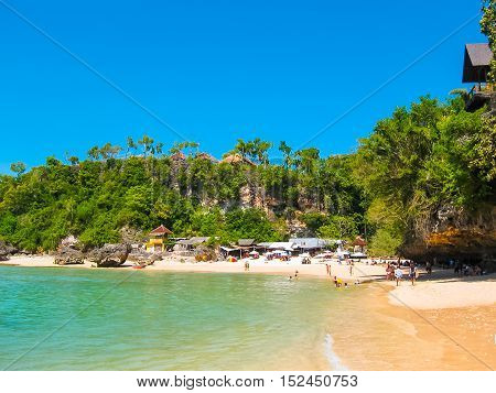Padang Padang Beach Bali - the white sand and blue sky