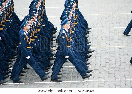 Moskva - 6 maj: generalprøve af militærparade på 65-årsdagen for sejren i store patriotiske