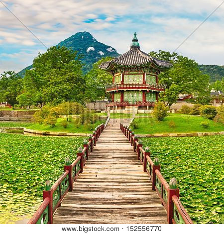Hyangwonjeong Pavilion. Gyeongbokgung Palace. Seoul. South Korea. 