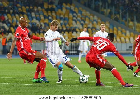 Uefa Champions League: Fc Dynamo Kyiv V Benfica