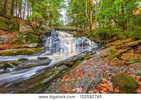 Potts Falls are located near the town of Bracebridge Ontario in the District of Muskoka.
