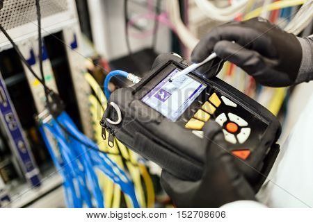 Technician man working in network card labaratory