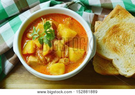 Chicken Mussaman Curry  (Thai food menu) with toast