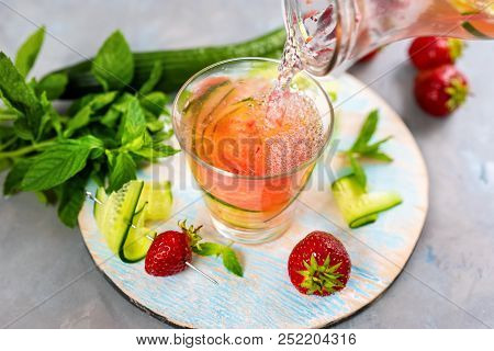Non Alcoholic Summer Cocktail With Soda, Strawberry And Cucmber