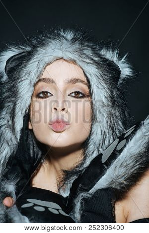 Cute Kitty Outfit. Carnival And Halloween Ideas. Cute Outfit To Celebrate Carnival. Woman Wear Furry